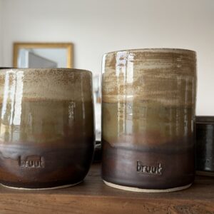 Cortona: pot - vaas - kan - kruik - groot 72euro - medium 52euro - klein 26euro